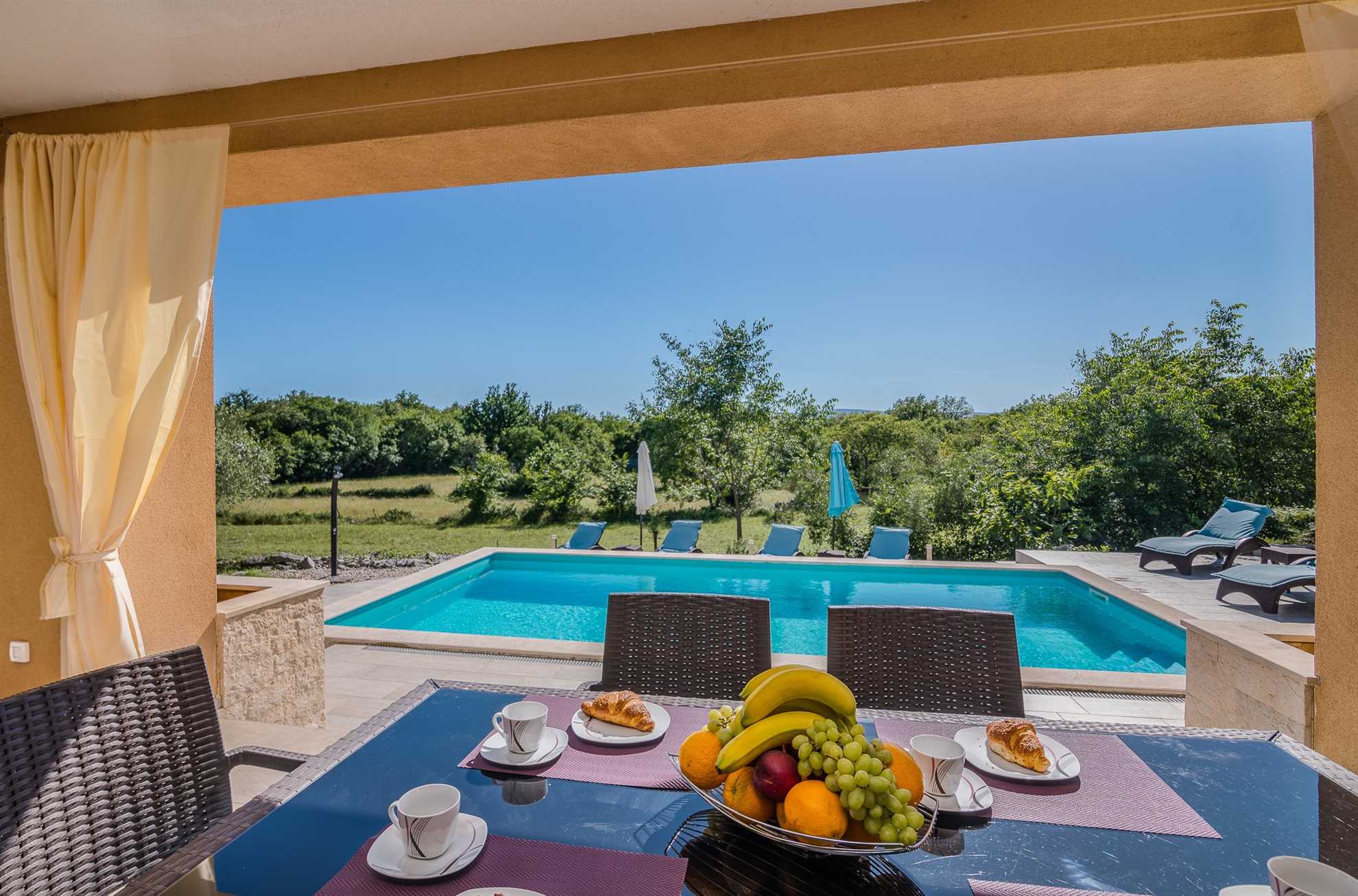Apartma Villa Cecilia z zasebnim bazenom