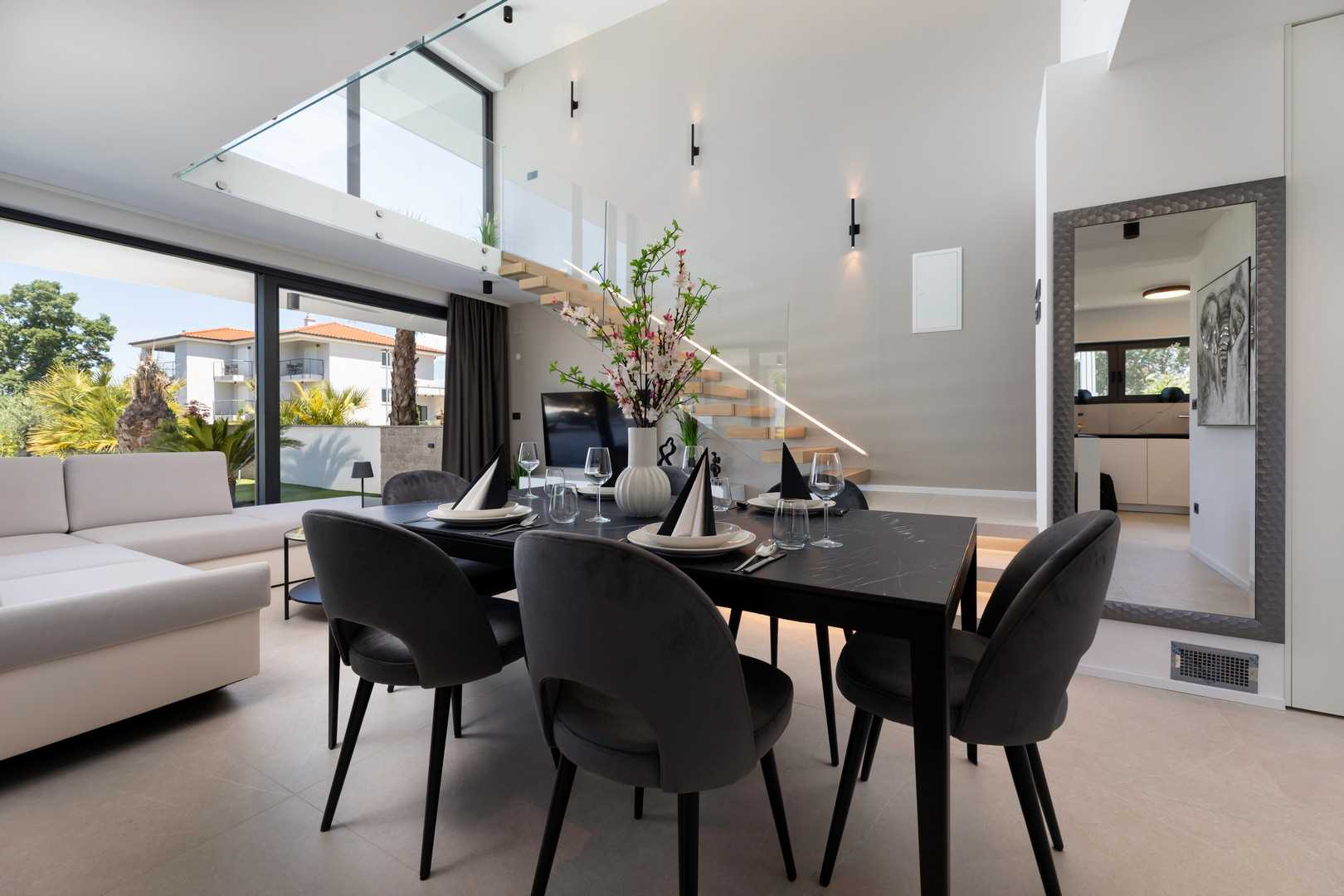 Luxus Villa Z – Perfekt für große Gruppen, mit zwei Pools und atemberaubendem Meerblick