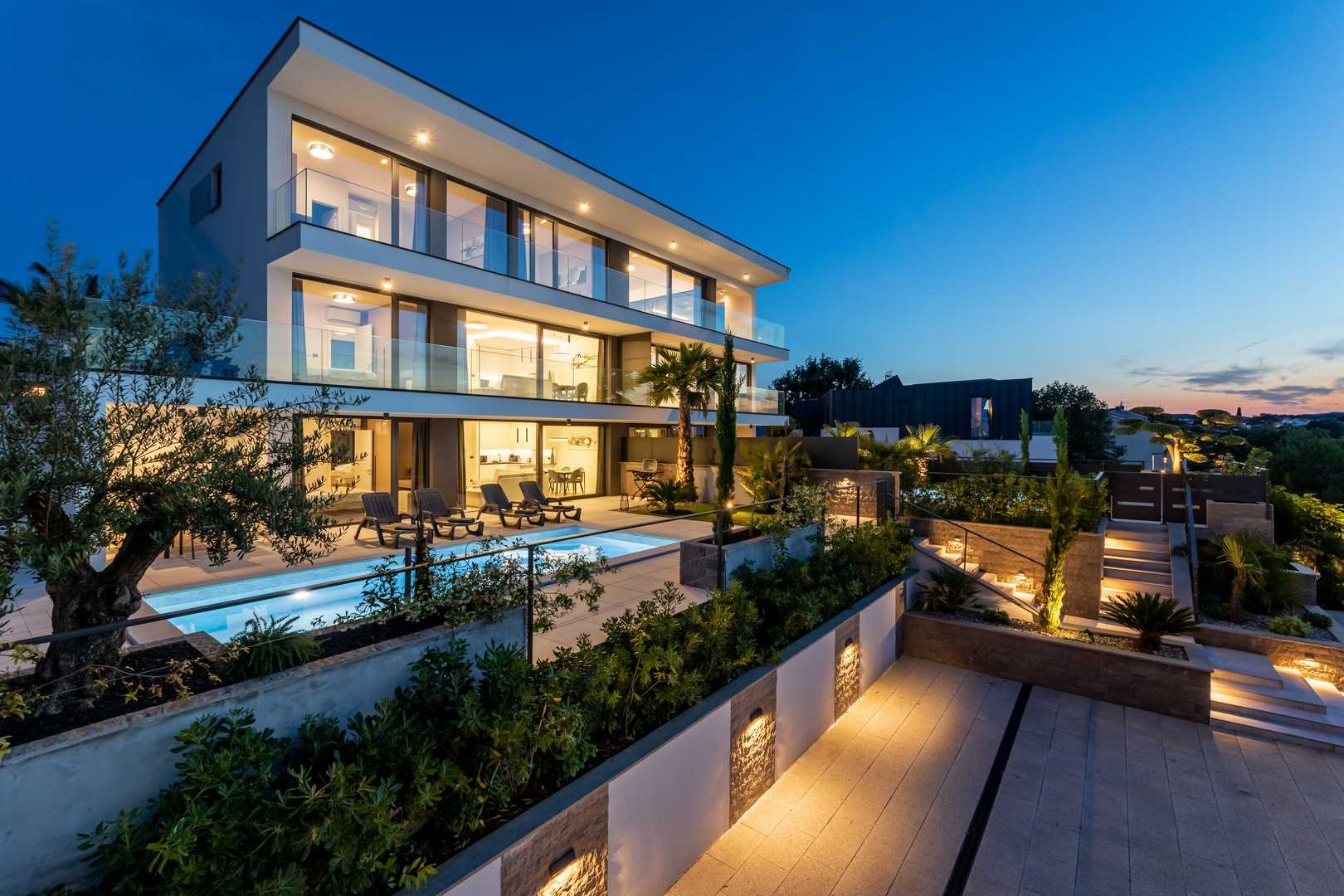Luxus Villa Z – Perfekt für große Gruppen, mit zwei Pools und atemberaubendem Meerblick