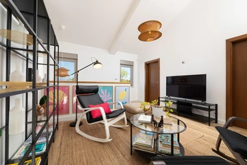 Villa for up to 6 Guests with Private Pool in Rasopasno