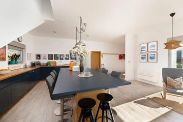 Villa for up to 6 Guests with Private Pool in Rasopasno