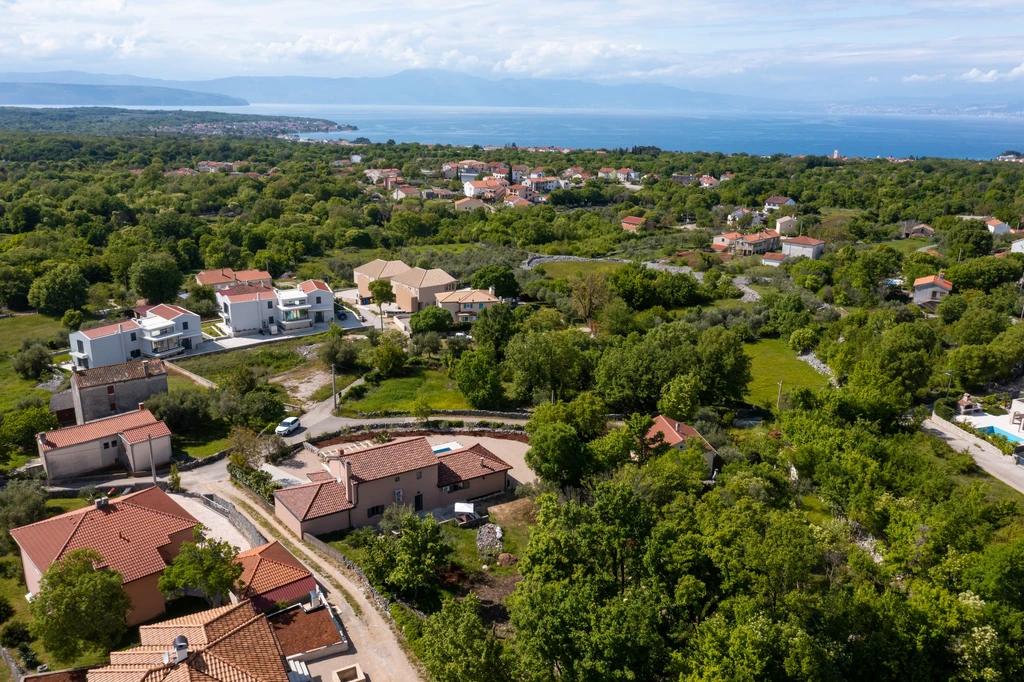Villa in Malinska (Krk) with Private Pool (6 guests)