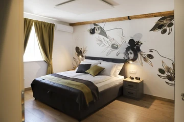 Villa in Malinska (Krk) with Private Pool (6 guests)