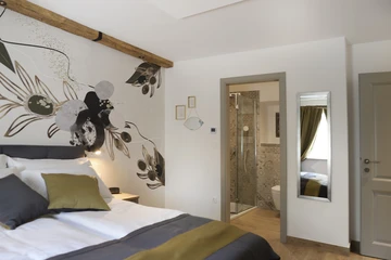 Villa in Malinska (Krk) with Private Pool (6 guests)