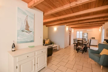 4-Bedroom Villa with Private Pool in Kras (Krk)