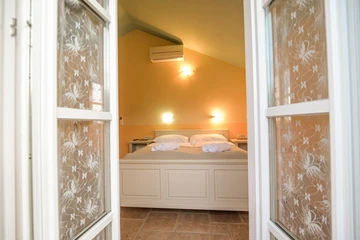 4-Bedroom Villa with Private Pool in Kras (Krk)