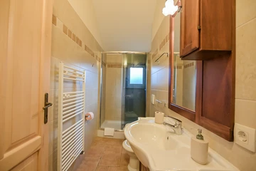 Kras (Krk) Villa with Private Pool for 10 Guests