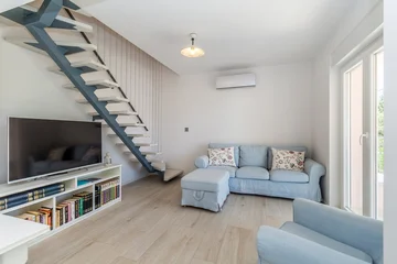 Private-pool air-conditioned villa in Pinezići (Krk)