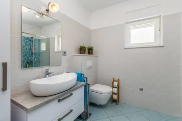 Private-pool air-conditioned villa in Pinezići (Krk)