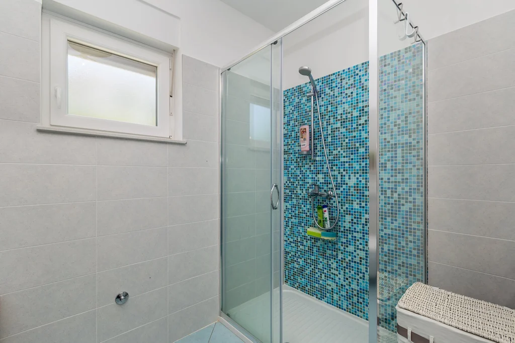 Private-pool air-conditioned villa in Pinezići (Krk)