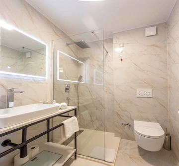 Sea-View Apartment Suite in Hvar for Up to 4