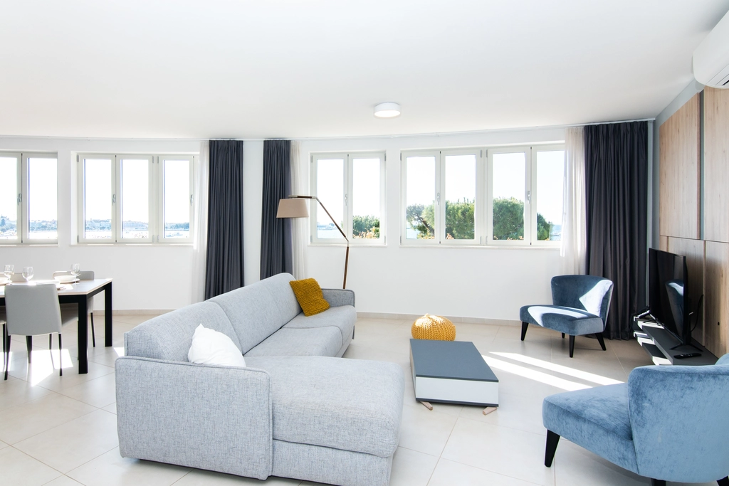 3-Bedroom Apartment in Umag for up to 8 Guests