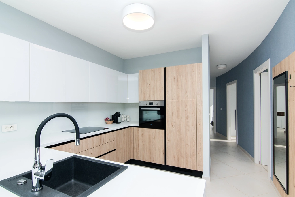 3-Bedroom Apartment in Umag for up to 8 Guests