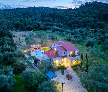 3-Bedroom Villa with Heated Pool in Kraj, Croatia