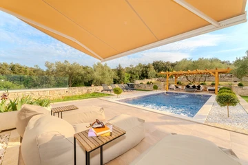 3-Bedroom Villa with Heated Pool in Kraj, Croatia