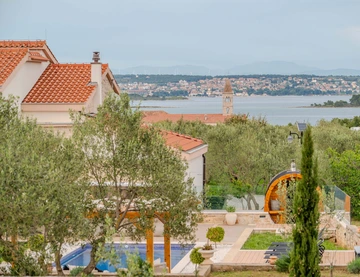 3-Bedroom Villa with Heated Pool in Kraj, Croatia