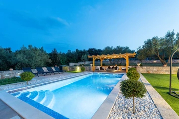 3-Bedroom Villa with Heated Pool in Kraj, Croatia