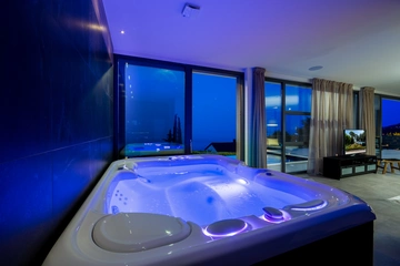 Poljane Villa for 11 with Private Pool & Sea Views