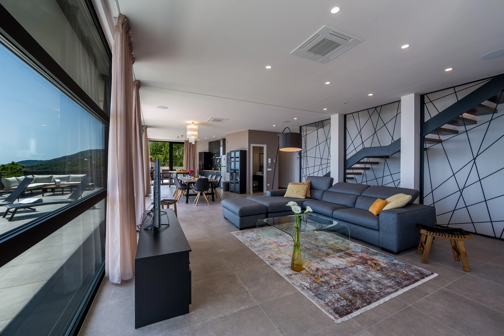 Poljane Villa for 11 with Private Pool & Sea Views