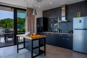 Poljane Villa for 11 with Private Pool & Sea Views