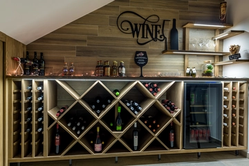 Poljane Villa for 11 with Private Pool & Sea Views