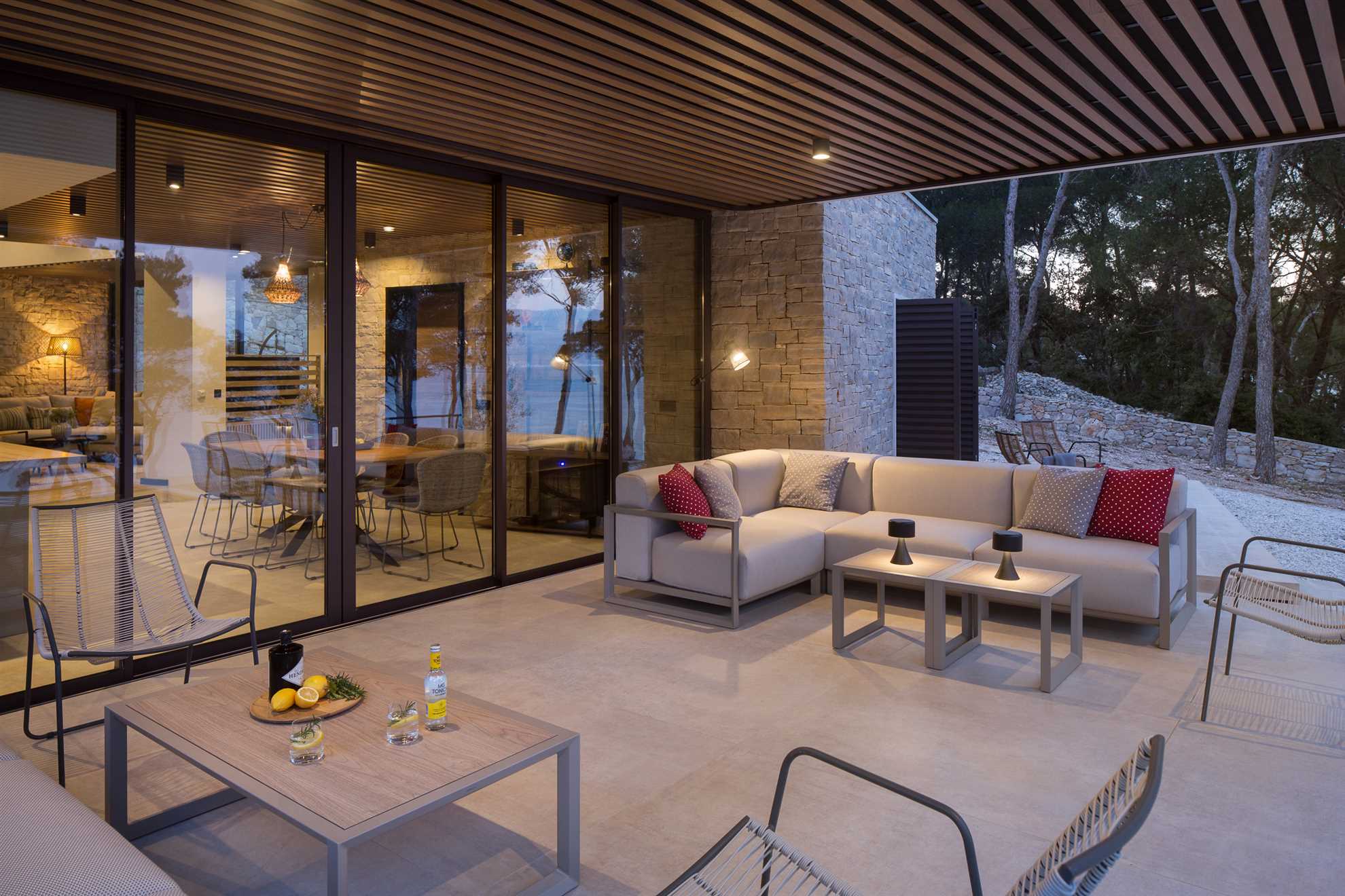 Villa Valeria - private boat and 2 Jeep vehicles included