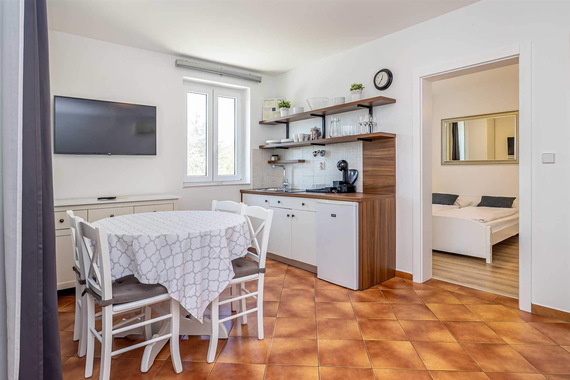 Villa Haya - Wohnung MIMOZA mit beheiztem Pool