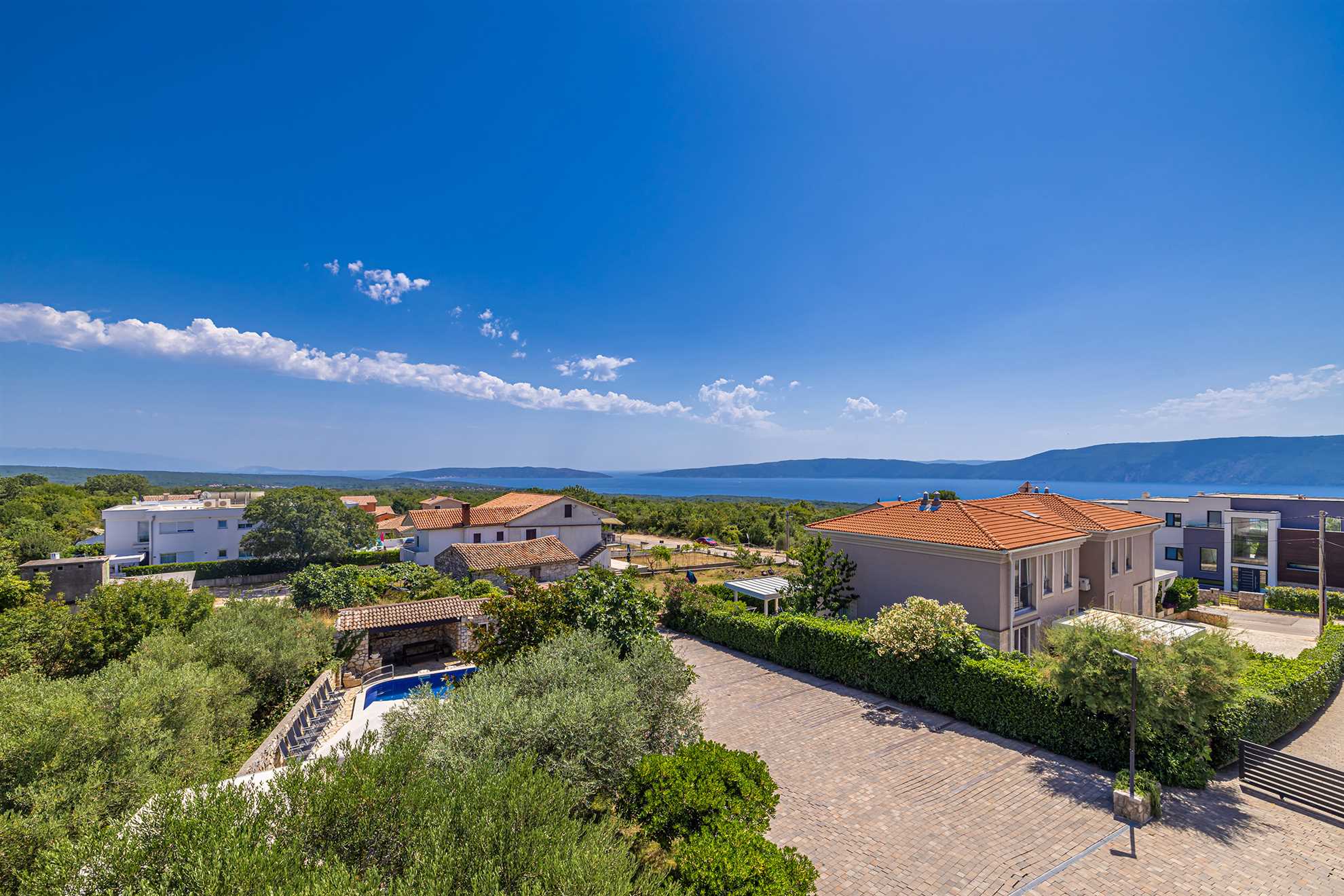 Villa Haya - apartment MANDARINA with heated pool