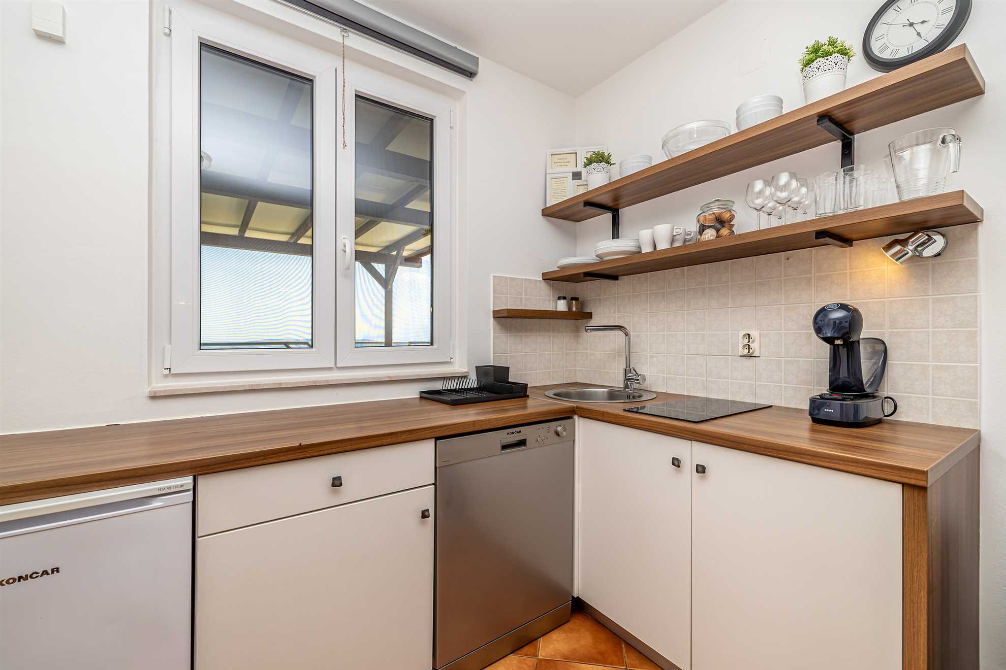 Villa Haya - Wohnung KAMELIJA mit beheiztem Pool