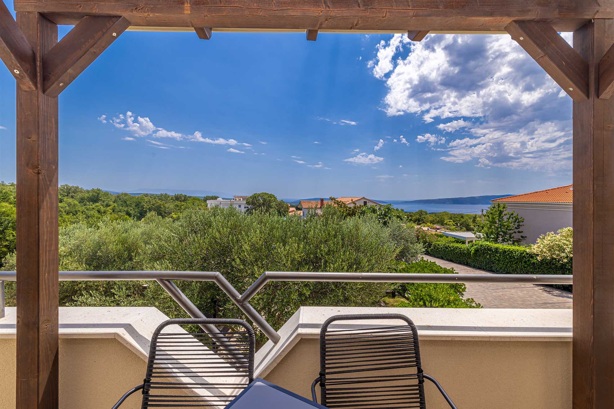Villa Haya - studio apartment MASLINA with heated pool