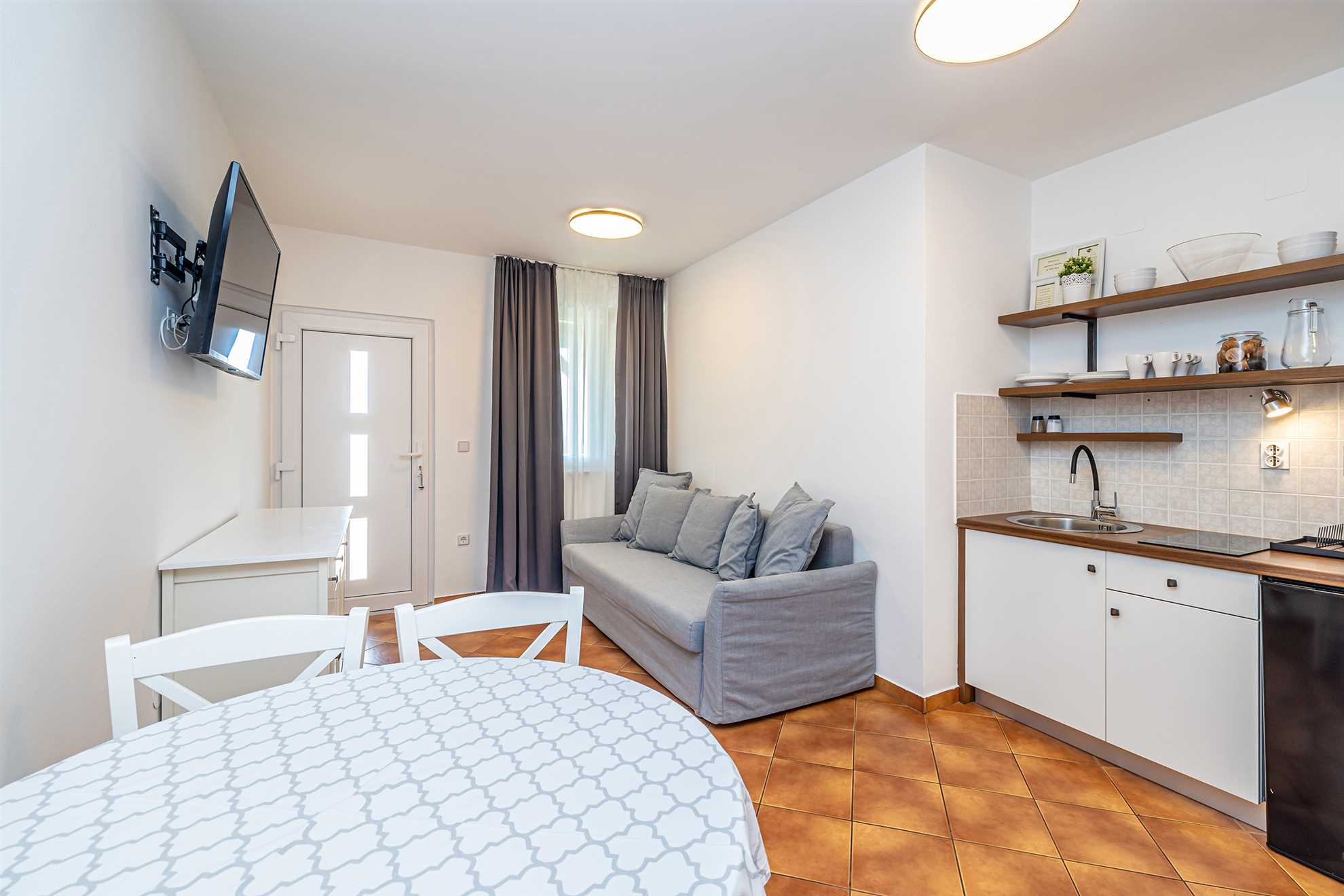 Villa Haya - studio apartment MASLINA with heated pool