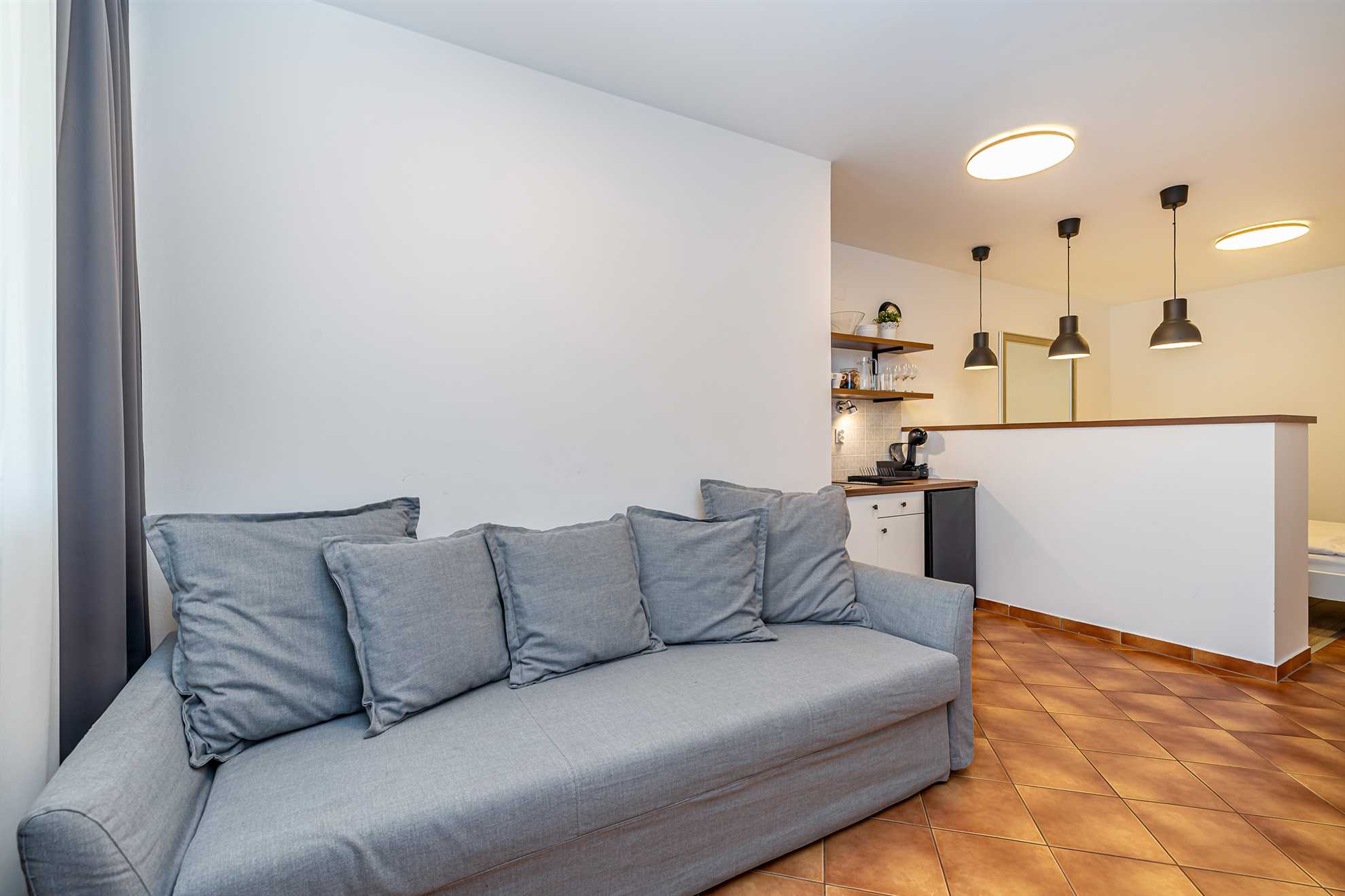 Villa Haya - studio apartment MASLINA with heated pool