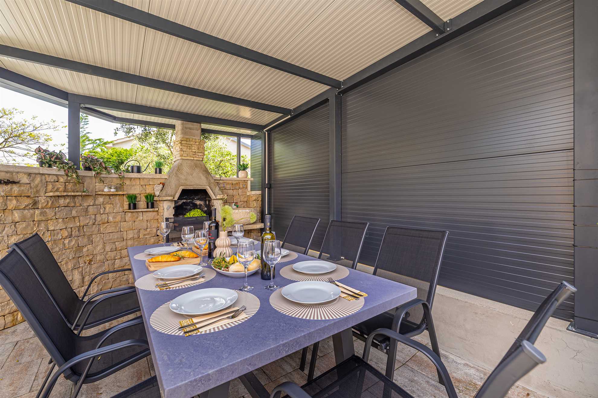 Modern and attractive holiday house DIJANA