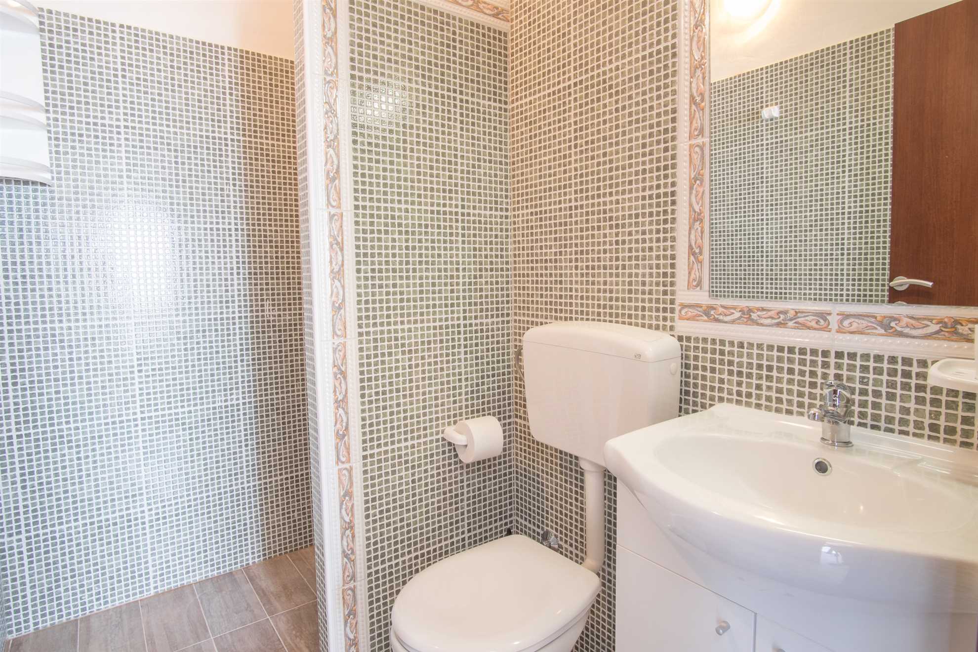 Modern and attractive holiday house DIJANA