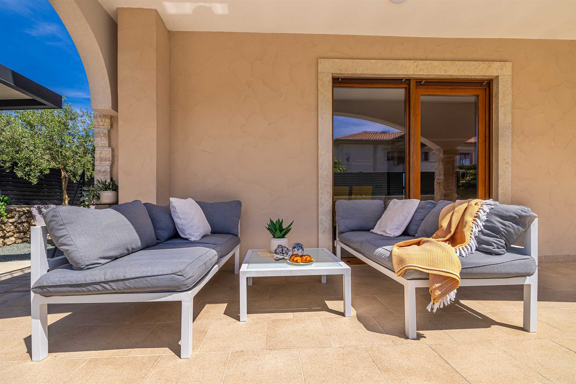 Ferienhaus Dijana mit Pool