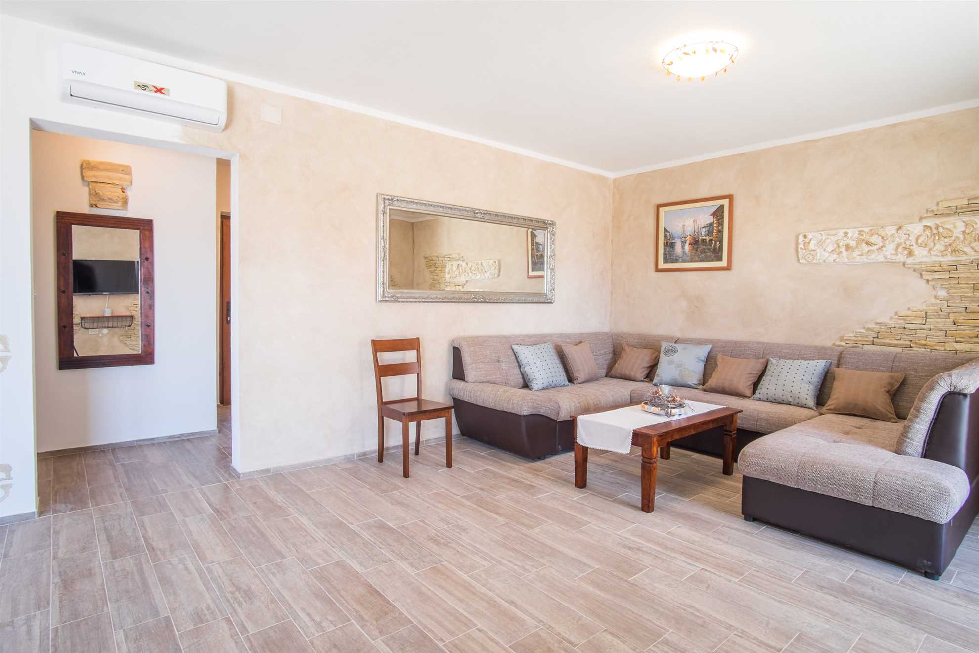 Ferienhaus Dijana mit Pool
