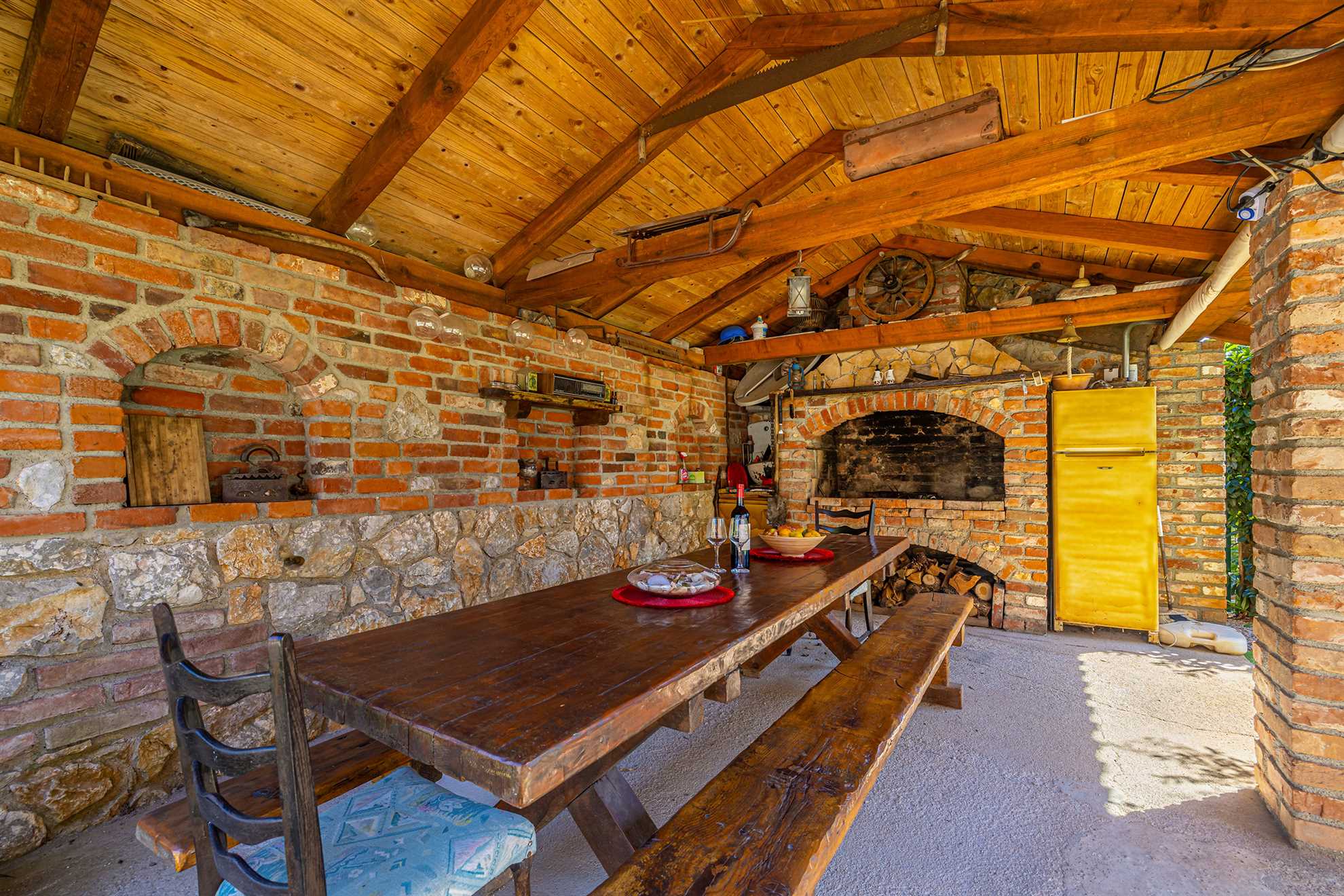 Kuća za odmor NOVKOVIĆ sa okućnicom