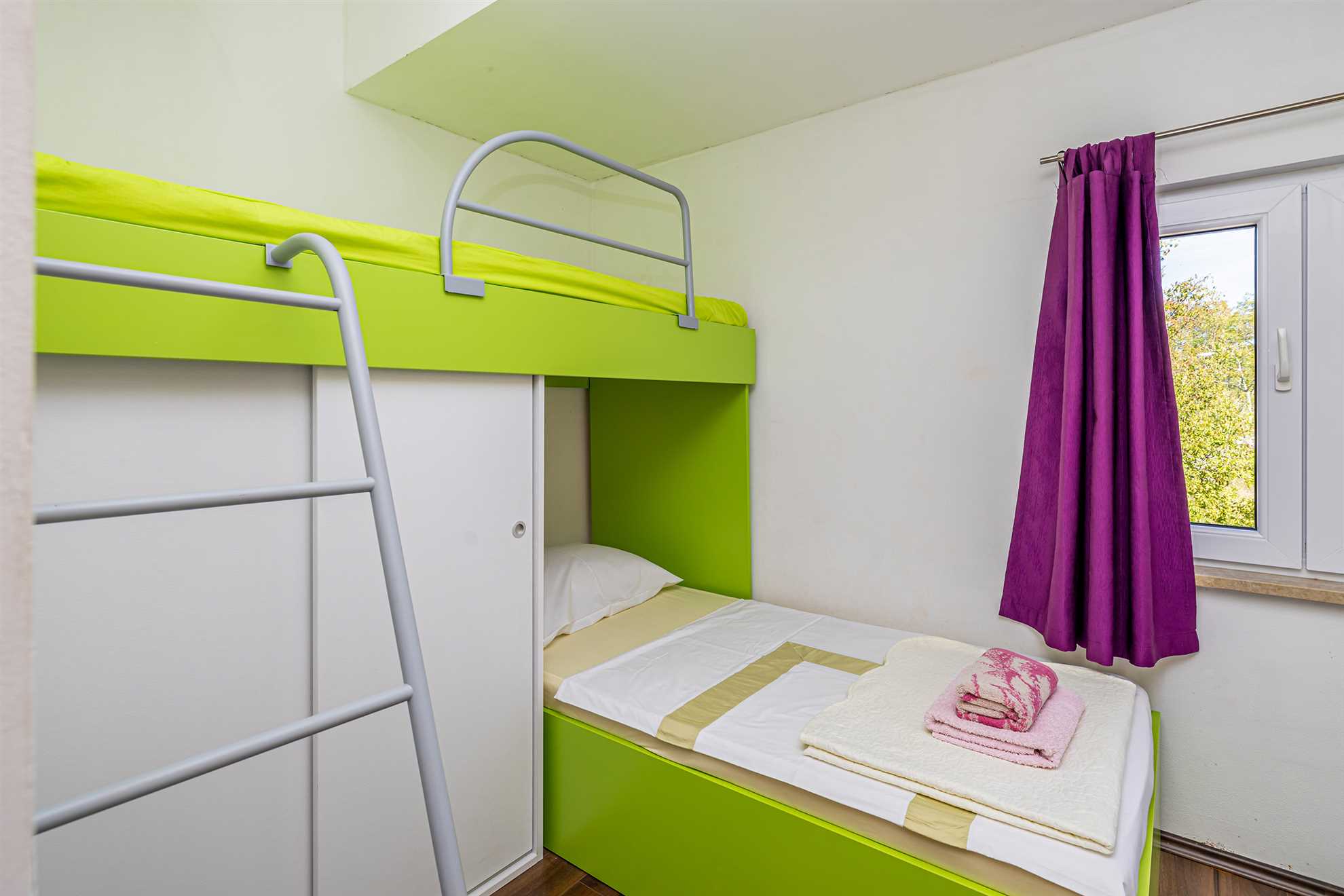 Kuća za odmor NOVKOVIĆ sa okućnicom