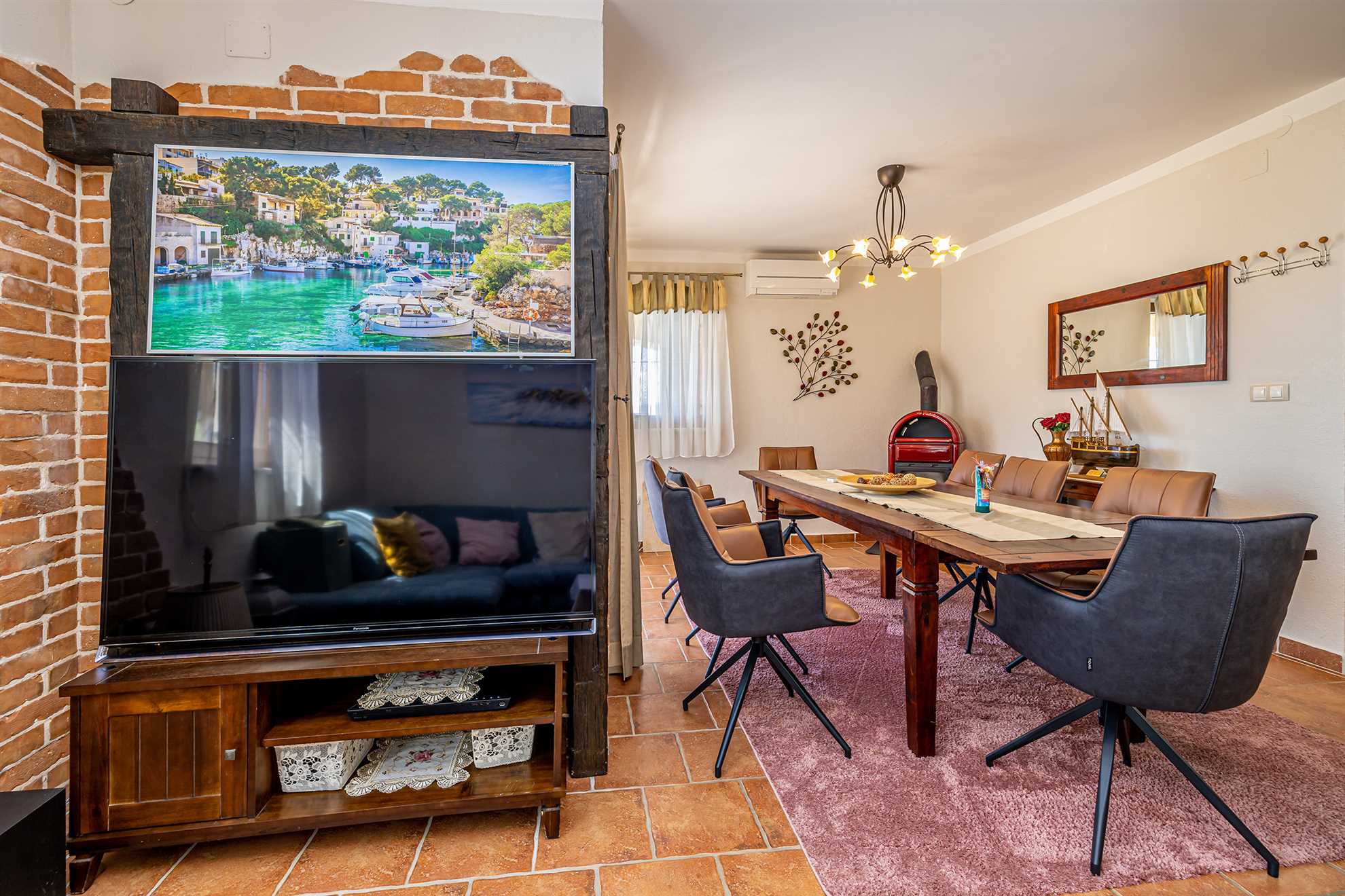 Luxury villa RUSTICA with private pool, jacuzzi and outdoor sauna