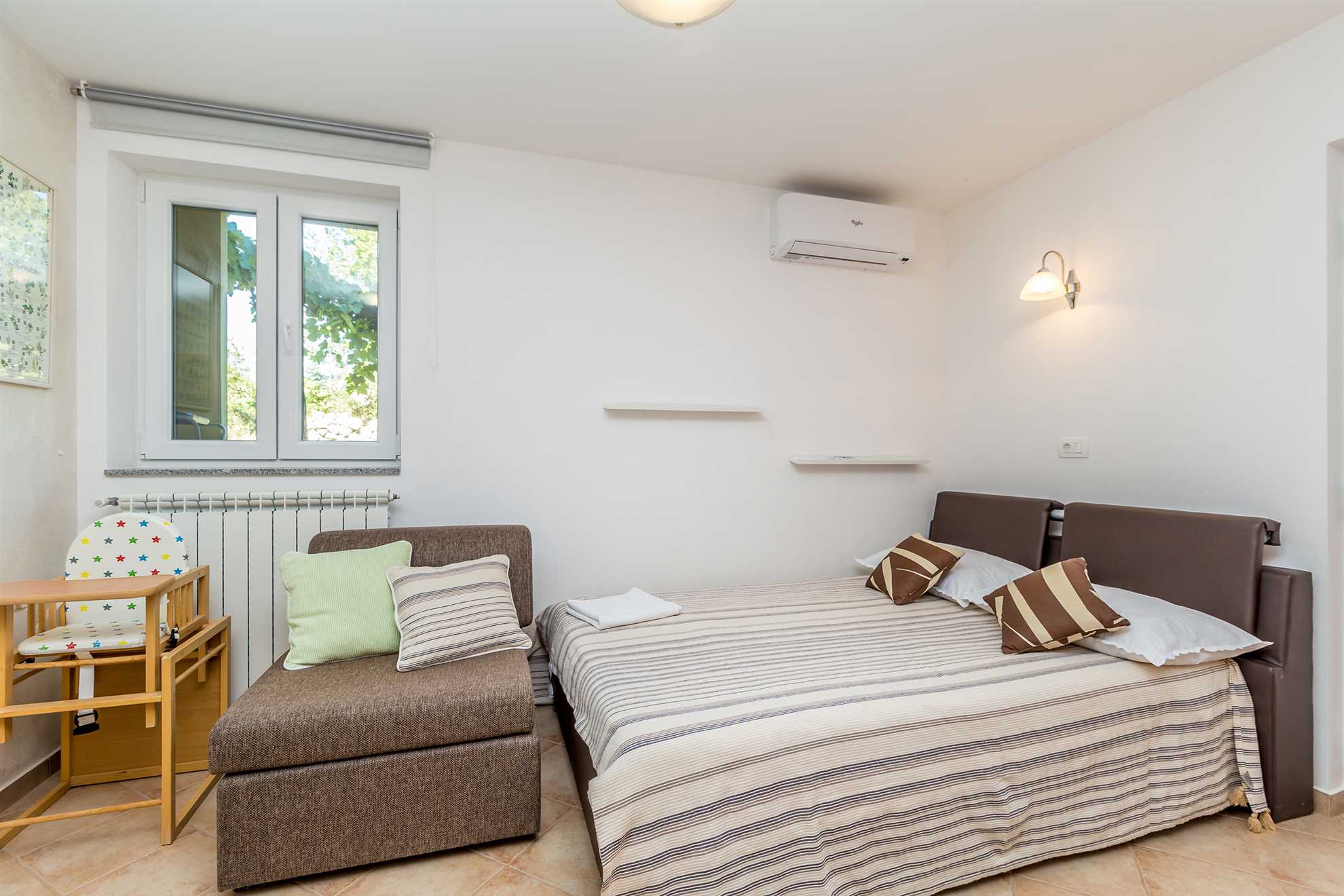 Ferienhaus TRSJA mit Swimmingpool