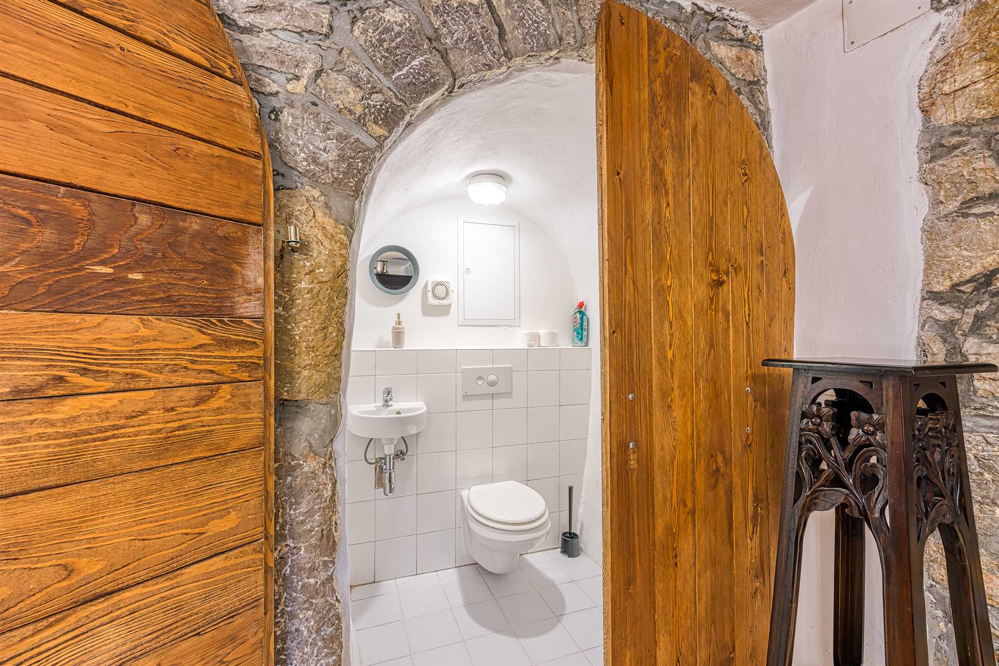 Beautiful stone holiday house MENTA I