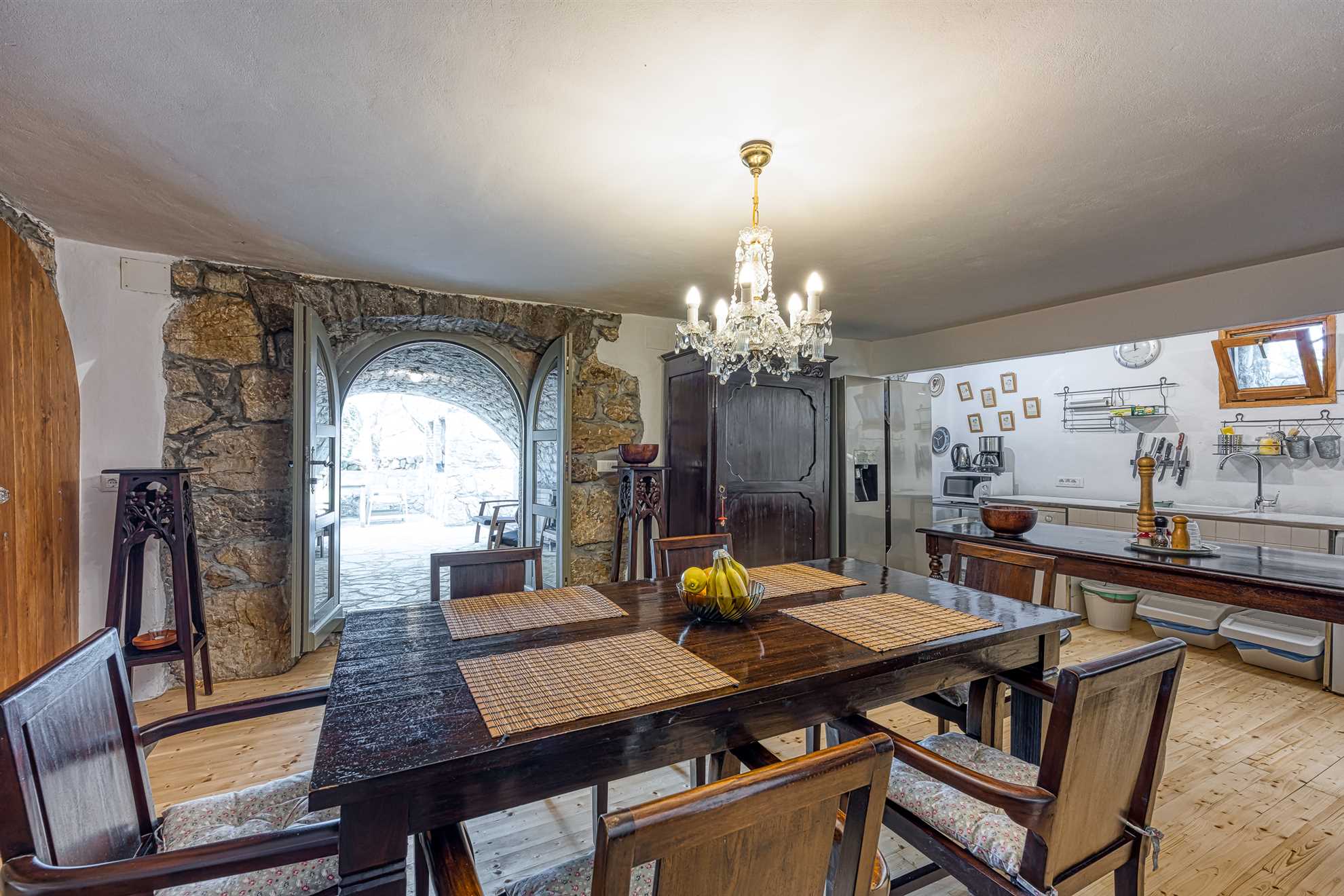 Beautiful stone holiday house MENTA I