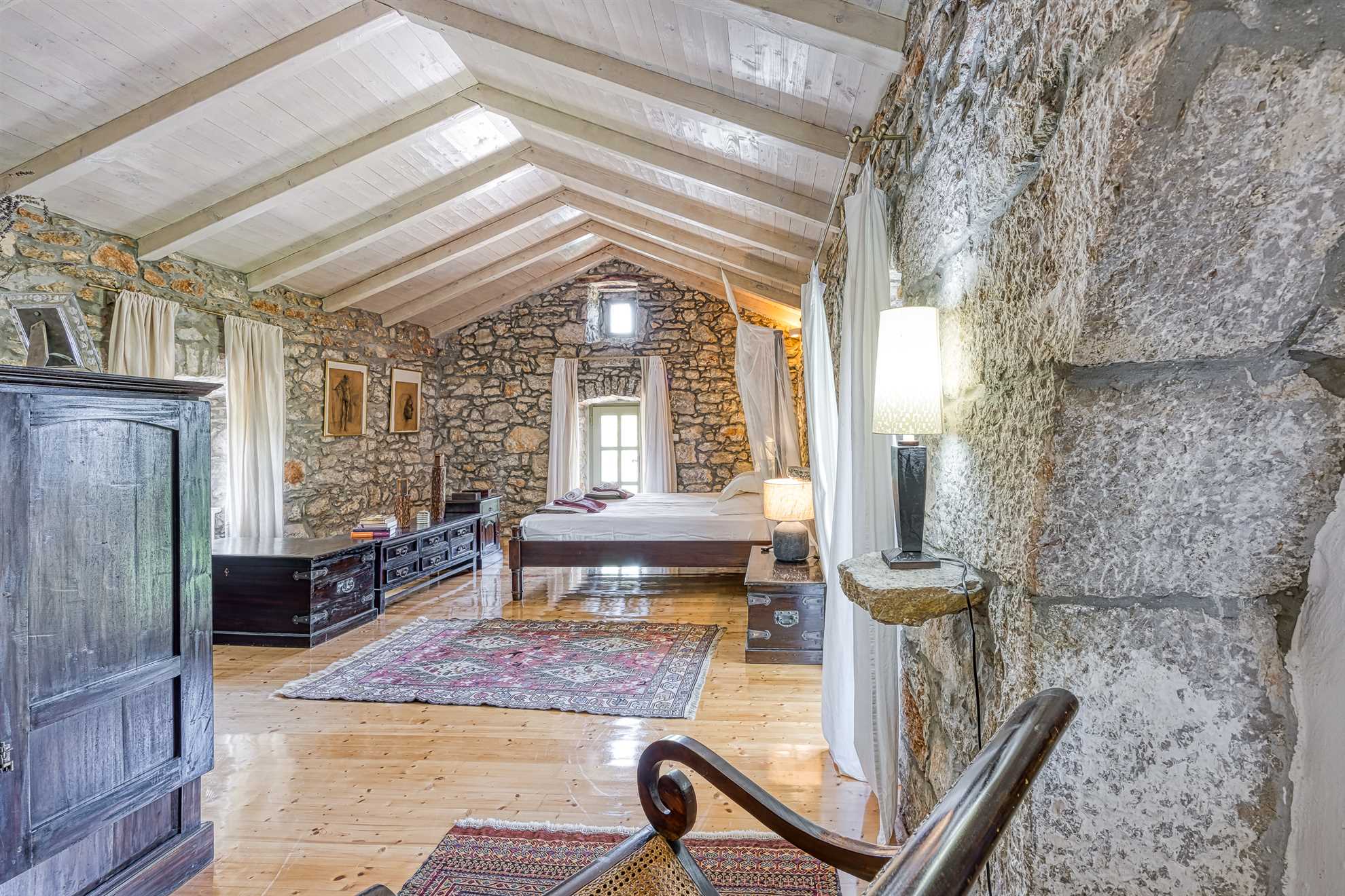 Beautiful stone holiday house MENTA I