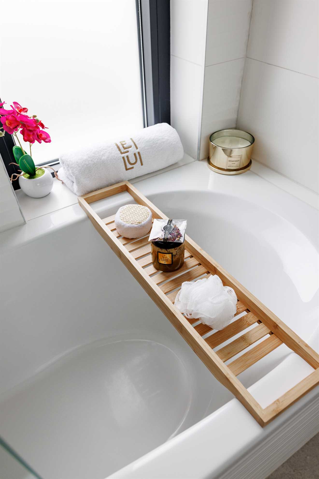 Villa CASA LEI s grijanim bazenom, jacuzzijem i saunom