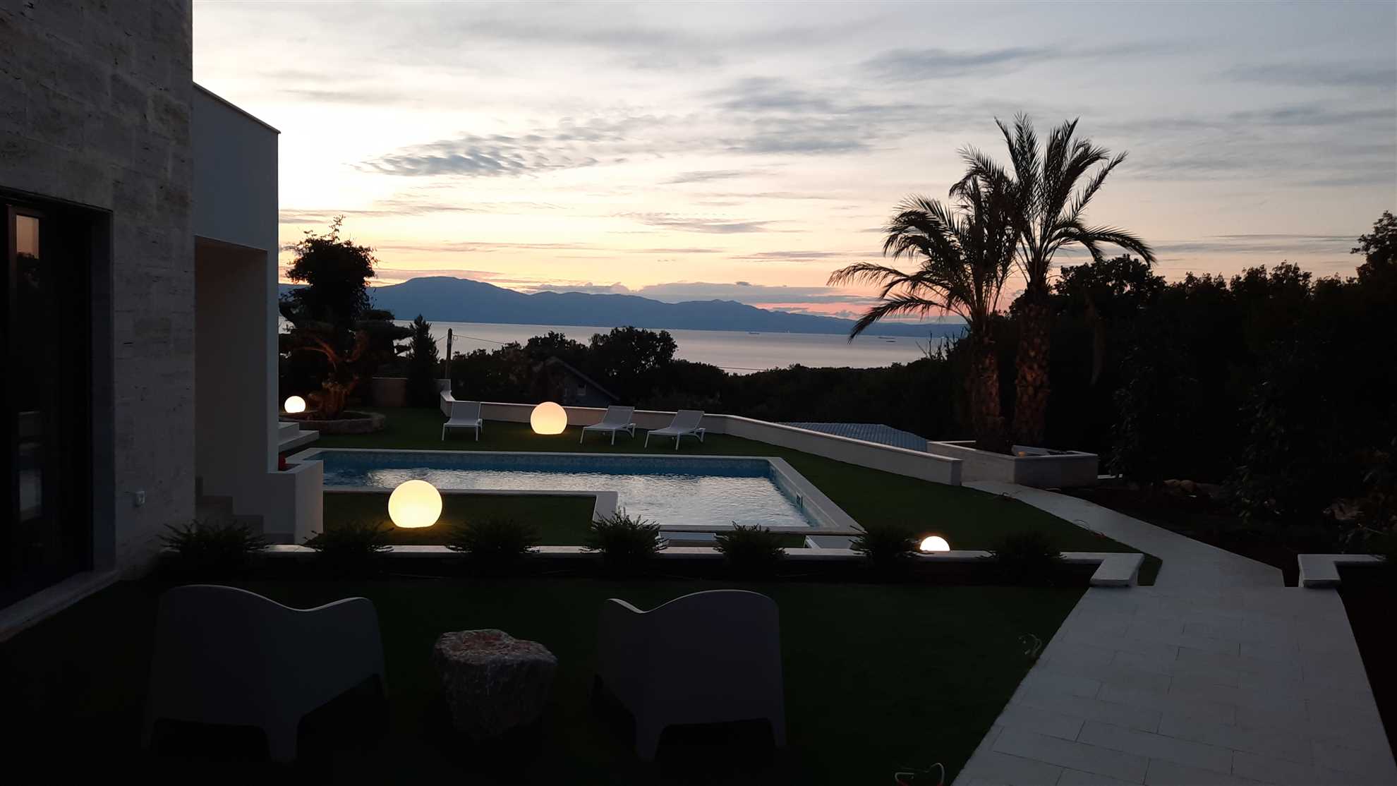 Villa CASA LEI s grijanim bazenom, jacuzzijem i saunom