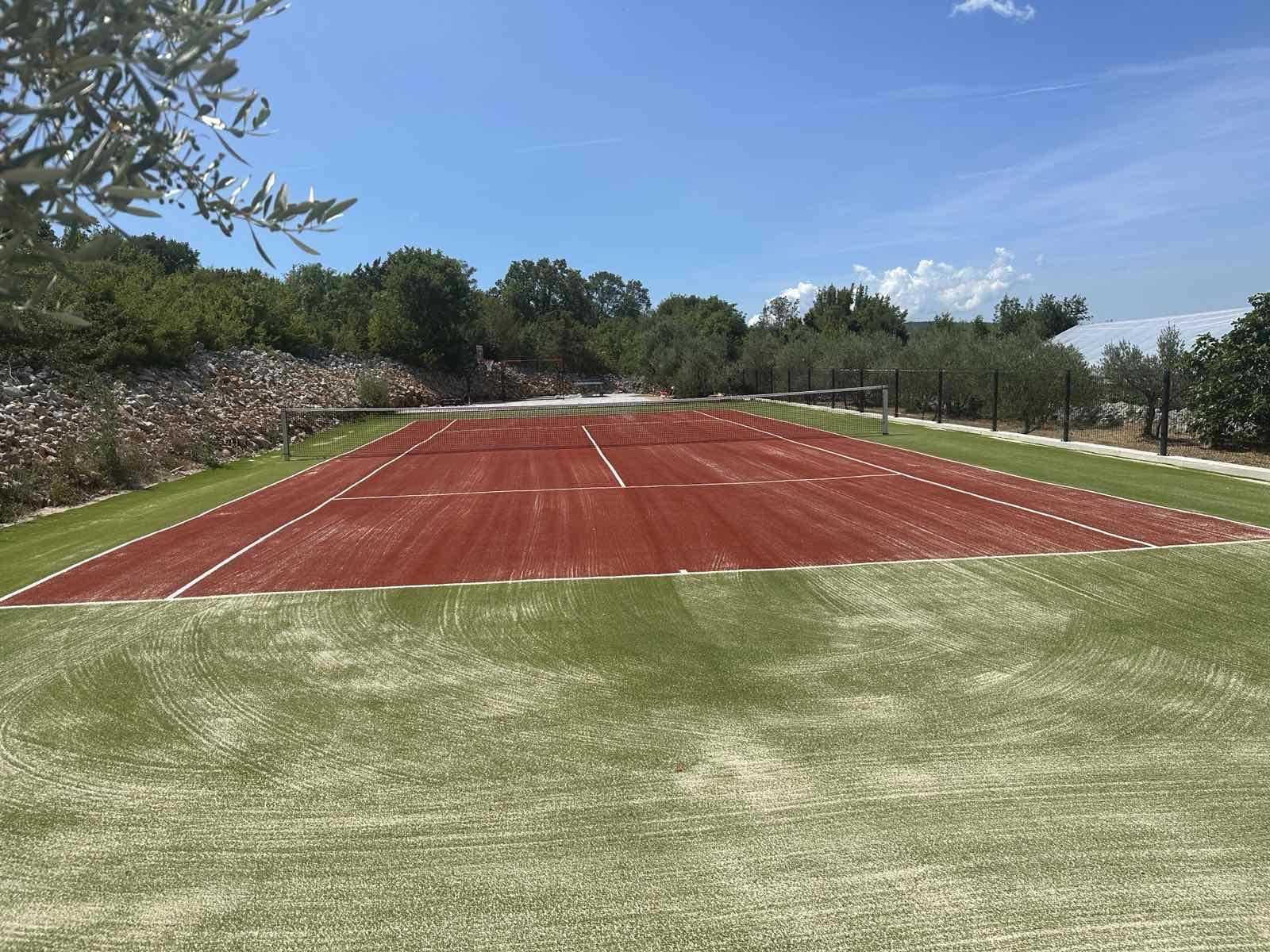 Villa CASA LEI s grijanim bazenom, jacuzzijem i saunom