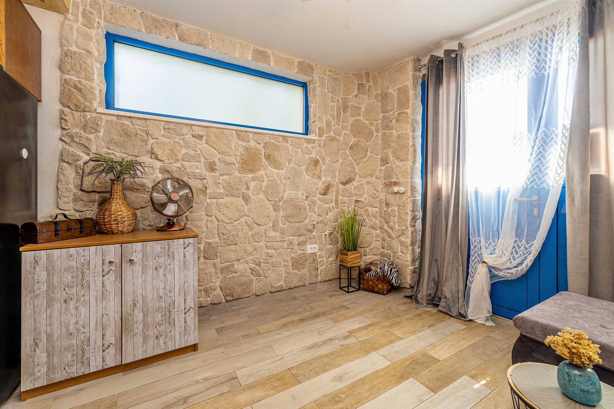 Cozy holiday home SEAFRONT II