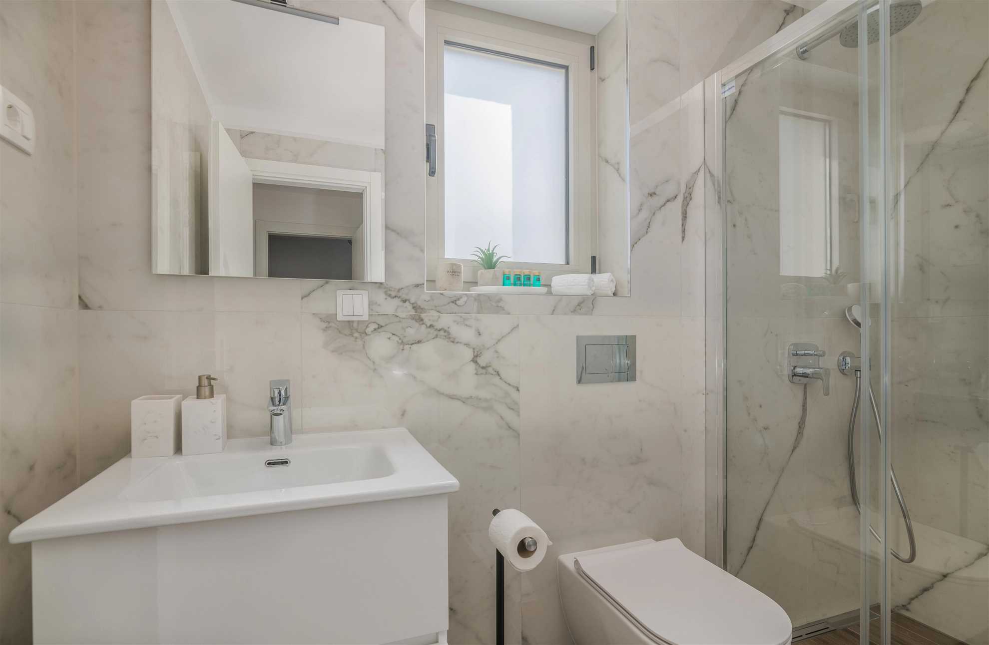 Villa DIVINA with heated pool