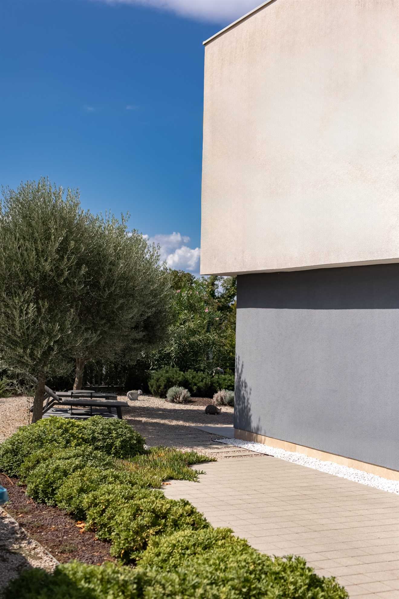 Villa LUXOR mit beheiztem Pool