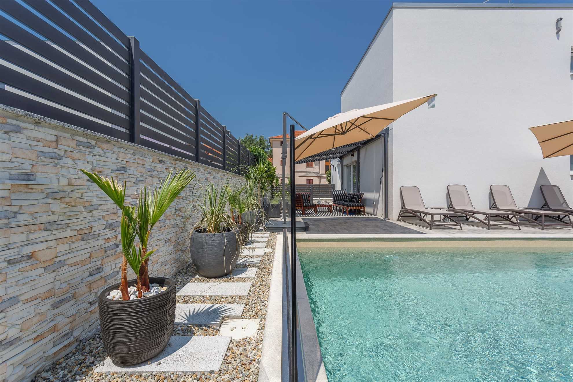 Apartment BARBARA with private pool